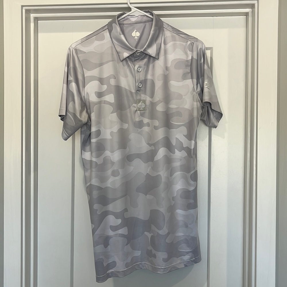 Pins and Ace Small Men’s Golf Shirt